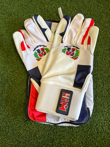 4 Him Dominican Republic