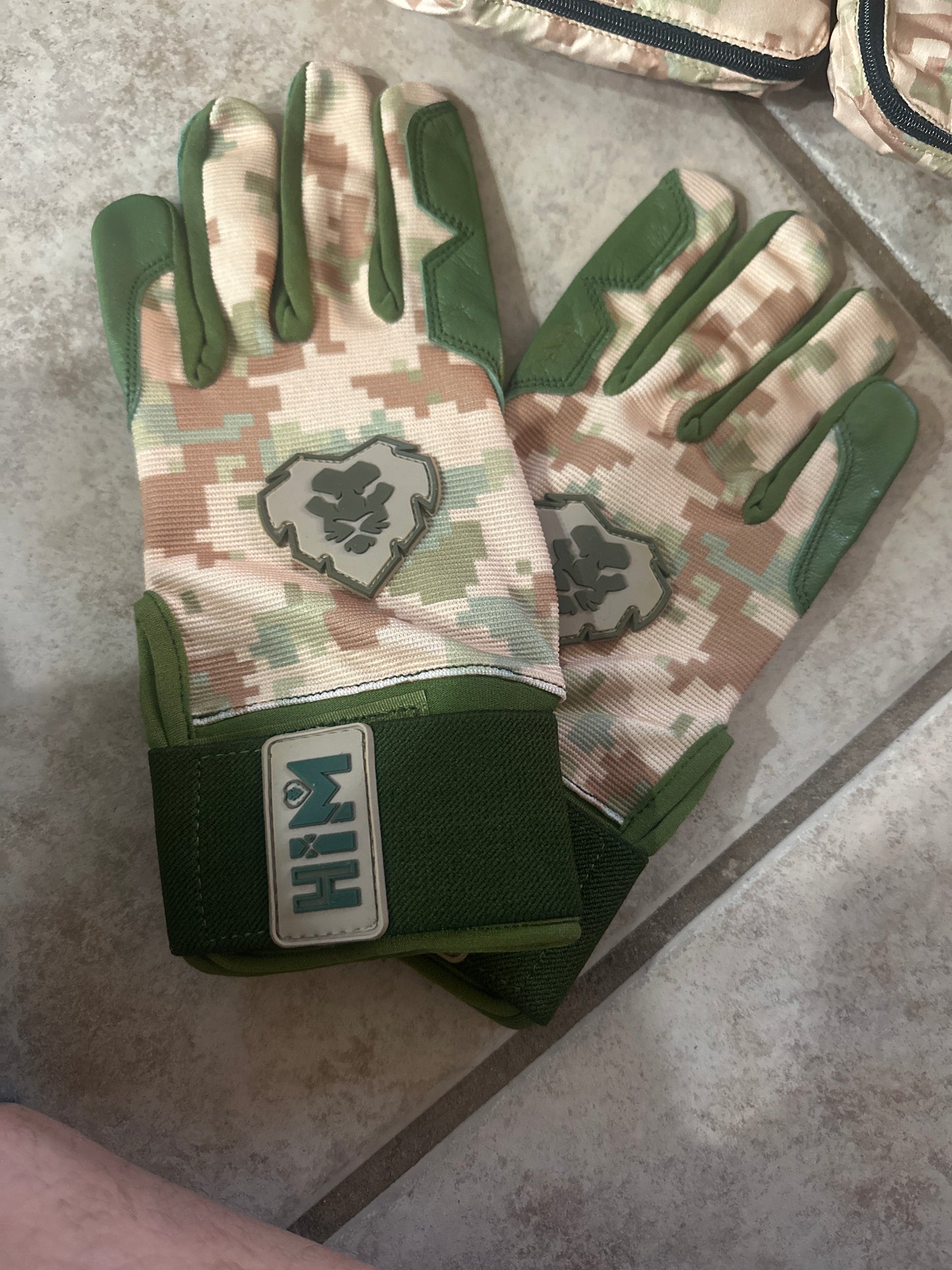 Desert Camo Cabretta Leather Batting Gloves